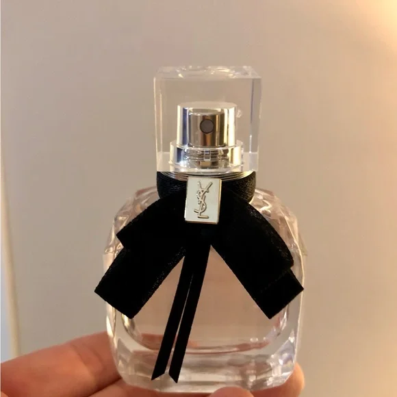 *LIKE NEW* YSL Mon Paris Eau de Parfum Spray Perfume [1 ounce bottle] - Picture 2 of 8